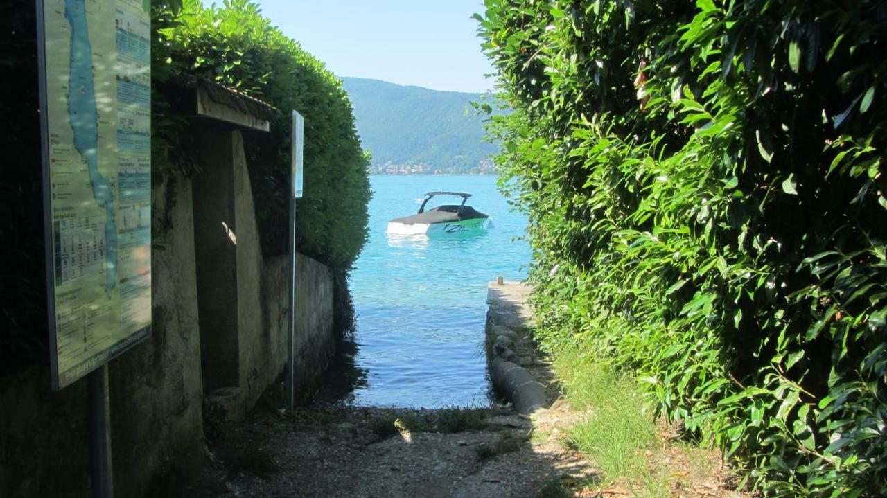 Villa Le Lac Cottage Au Bord Du Lac D'Annecy - Chambre Chez L'Habitant - Les Terrasses Du Lac Veyrier-du-Lac Ngoại thất bức ảnh